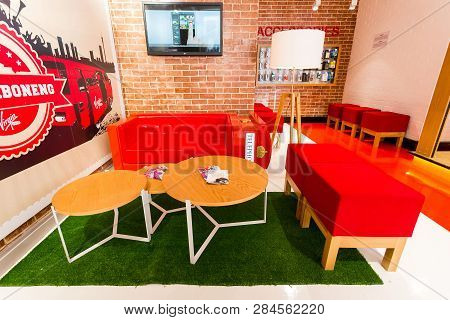 Inside Interior Of A Virgin Mobile  Store