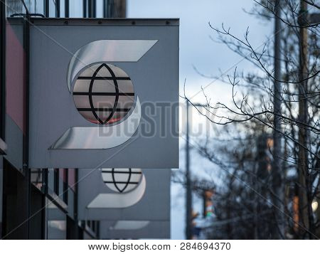 Ottawa, Canada - November 10, 2018: Scotiabank Logo, In Front Of One Of Their Banking Center In Otta