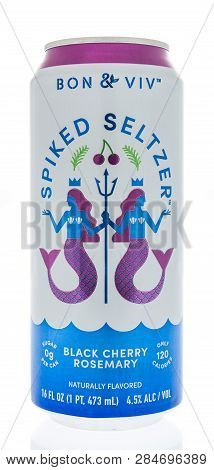 Winneconne, Wi - 15 February 2019: A Can Of Bon And Viv Spiked Setlzer Alcoholic Drink On An Isolate