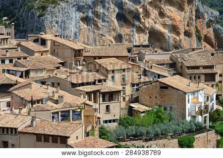 Alquezar Village In Community Of Aragon, Spain