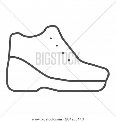 Warm Shoes On Platform Thin Line Icon. Autamn Shoes Vector Illustration Isolated On White. Footwear 