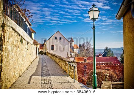 Paseo de la ciudad de Banska Toplice
