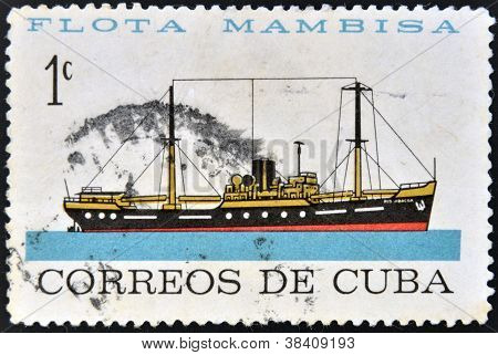 CUBA - CIRCA 1962: Un francobollo stampato a Cuba dedicato a Mambisa flotta spettacoli jibacoa nave fiume circa