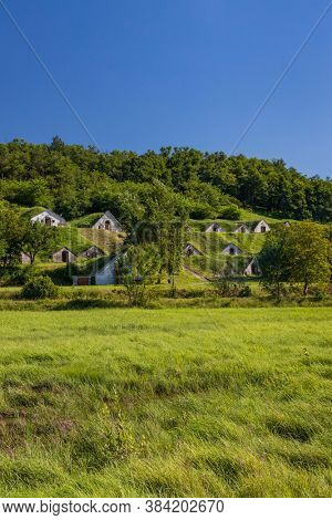 Gombos-hegyi pincesor in Hercegkut, UNESCO site, Great Plain, North Hungary