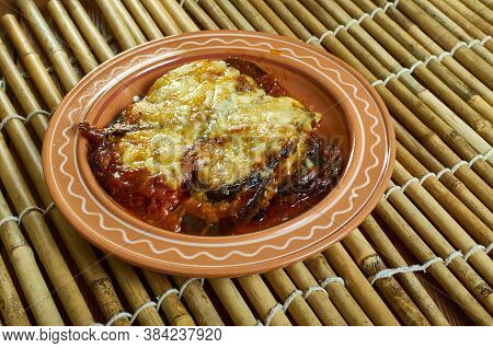 Parmigiana Siciliana Di Melanzane