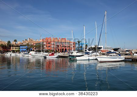 Marina v Sotogrande, Španělsko