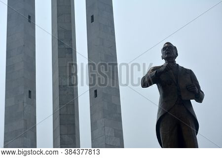 Quezon City, Ph - Oct 6 - Manuel Quezon Statue At Quezon Memorial Circle On October 6, 2018 In Quezo