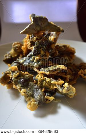 Snacks Food, Chips Of A. Auricula-judae Mushroom