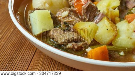 Hungarian  Bogracs Gulyas