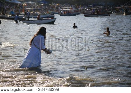 Salvador, Bahia / Brazil - February 2, 2020: Candomble Supporters And Supporters Greet Iemanja At A 