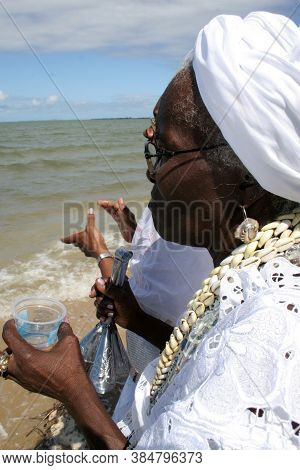 Santo Amaro, Bahia / Brazil - May 13, 2007: Candomble Supporters Are Seen During A Delivery Of Offer
