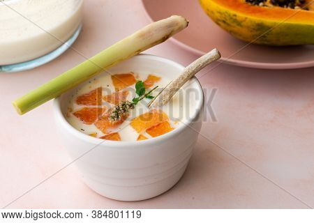 Lemongrass Vanilla Papaya Sweet Soup Thailand Dessert