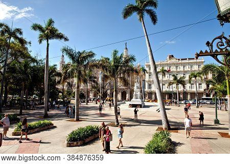 Havana, Cuba - December 11, 2016: Historic Hotel Inglaterra And Traffic Near The Central Park