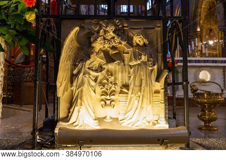 Kevelaer, Germany - Sept 5, 2020: White Sculpture Before The Altar Of The Basilica Church In Kevelae
