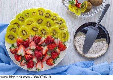 Kiwi Strawberry Cheesecake Fresh Dessert Sweet Treat