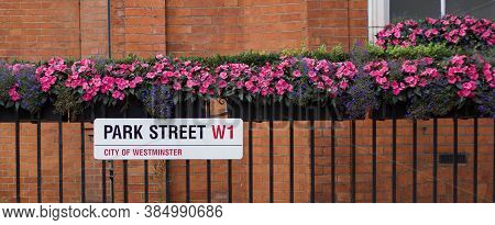 12 September 2020 - Mayfair, London Uk: Road Sign For Park Street In W1