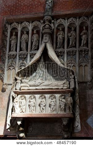 Medieval and Renaissance wall tombs in Santi Giovanni e Paolo in Venice