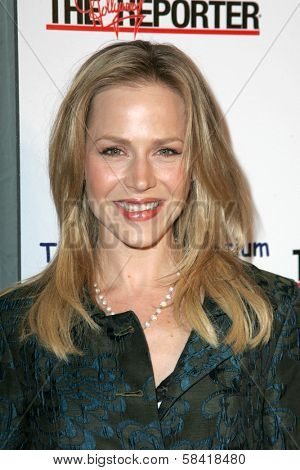 LOS ANGELES - DECEMBER 02: Julie Benz at the 