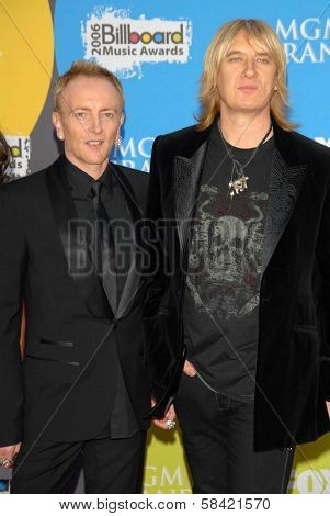 LAS VEGAS - DECEMBER 04: Phil Collen and Joe Elliott arriving at the 2006 Billboard Music Awards, MGM Grand Hotel December 04, 2006 in Las Vegas, NV
