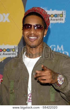LAS VEGAS - DECEMBER 04: Chingy arriving at the 2006 Billboard Music Awards, MGM Grand Hotel December 04, 2006 in Las Vegas, NV