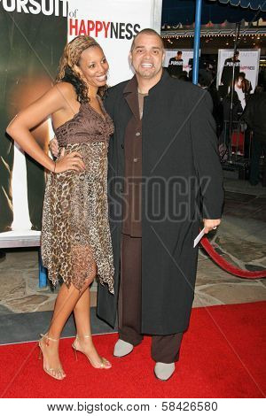 WESTWOOD, CA - DECEMBER 07: Sinbad and wife Meredith at the premiere of 