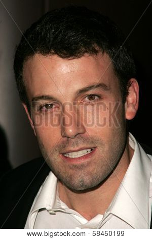 LOS ANGELES - NOVEMBER 15: Ben Affleck at the Los Angeles Premiere of 