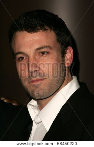 LOS ANGELES - NOVEMBER 15: Ben Affleck at the Los Angeles Premiere of 