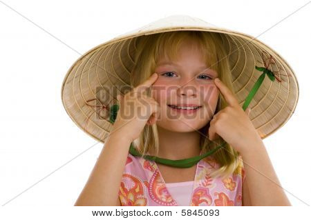 สาวน่ารักกับหมวกเวียดนาม