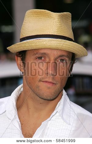 LOS ANGELES - NOVEMBER 12: Jason Mraz at the world premiere of 