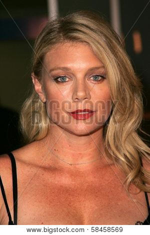 HOLLYWOOD - DECEMBER 13: Peta Wilson at the Los Angeles Premiere of 
