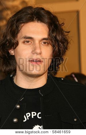 LOS ANGELES - NOVEMBER 21: John Mayer at the 34th Annual American Music Awards at Shrine Auditorium November 21, 2006 in Los Angeles, CA