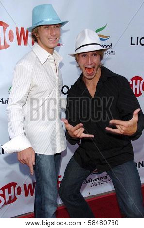 HOLLYWOOD - JULY 19: Douglas Mauldin and Draper Mauldin at the season two premiere of 