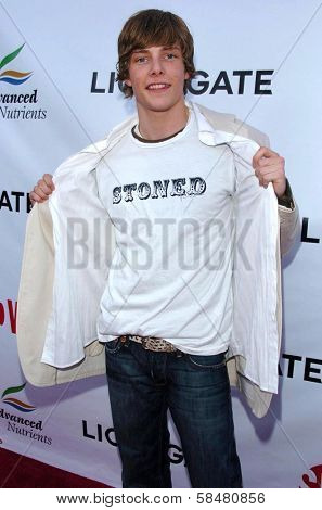 HOLLYWOOD - JULY 19: Hunter Parrish at the season two premiere of 