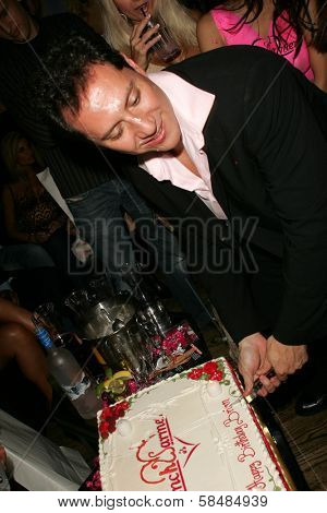 HOLLYWOOD - AUGUST 28: Brian Wallos at the Benchwarmer Trading Cards' Summer Birthday Celebration August 28, 2006 in Les Deux, Hollywood, CA.