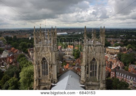 Vue sur la ville du haut de la cathédrale York Minster