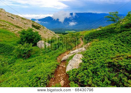 Pathway to valley  in Crimean mountains 