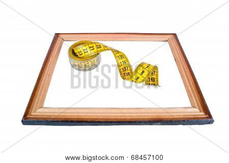 Frame With A Tailoring Meter