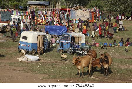 The Market In Turmi.
