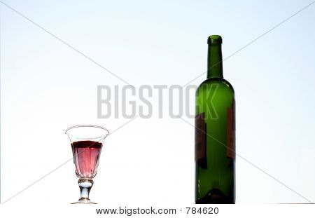 Вино Стекло