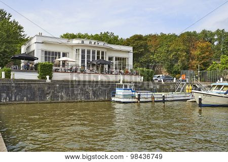 Brussels Royal Yacht Club
