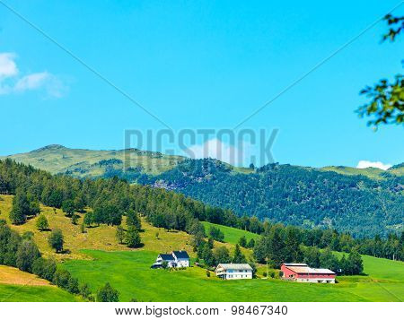 Norwegian House Hytte In The Mountains