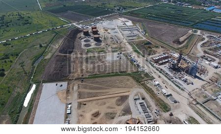 Oil Refinery Plant For Primary And Deep Oil Refining. Equipment And Tanks In The Oil Refinery. Recti