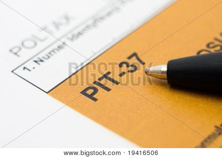 Remplir formulaire d'identification-impôt polonais PIT-37 pour l'année 2009