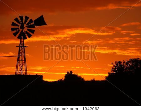 Windmühle-Sonnenuntergang