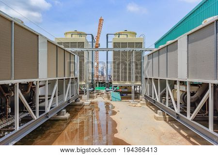 refrigerating unit for realization chilled water in an industry