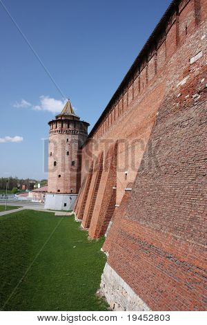 Kolomna Kreml i Moskva-regionen. Kreml muren og Marinkin tårn.