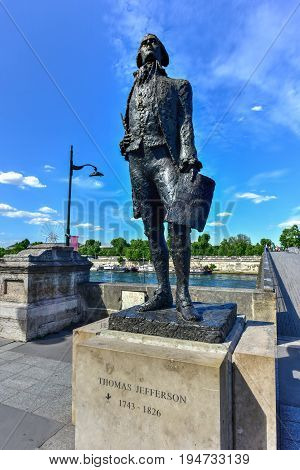 Thomas Jefferson Statue - Paris, France