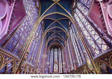 Sainte-chapelle - Paris, France