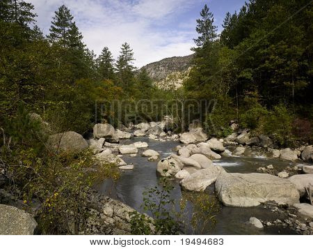 França, ALpes de Haute Provence; La Vallée du Bes