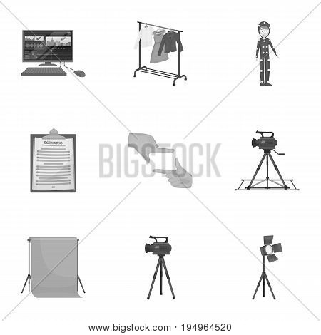 A movie camera, a floodlight, a chromakey and other equipment for the cinema.Making movie set collection icons in monochrome style vector symbol stock illustration .